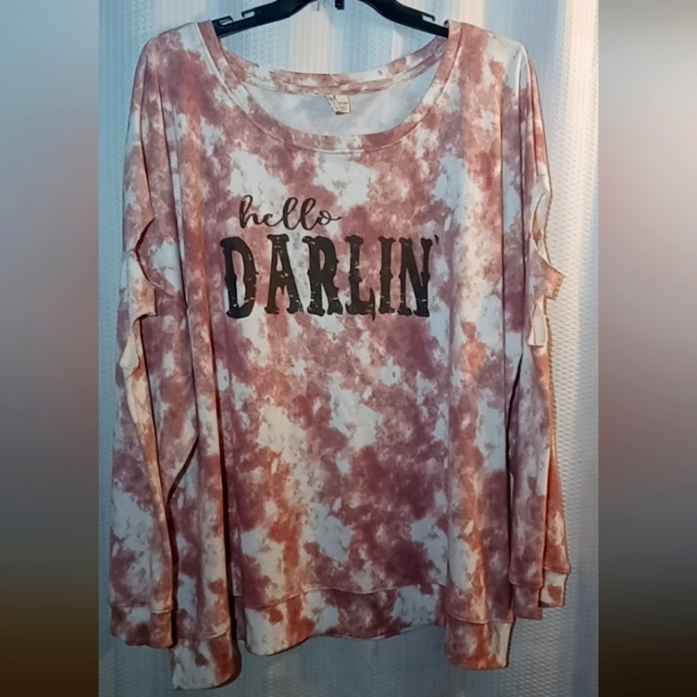 Lightweight sweater. Like new!